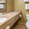 Quality Inn & Suites Seville