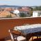 Apartments and rooms Nediljko