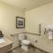 Cobblestone Inn & Suites - Menomonie/UW-Stout