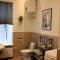 Simple & Elegant Apartment