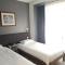 Yasha Hotel