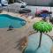 Crossroads Inn & Suites