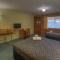 Wondai Colonial Motel & Ivorys Restaurant
