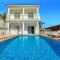 Nissi Villa Christa