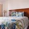 Hilo Reeds Bay Hotel