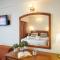 Crystal City Hotel