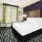 La Quinta Inn & Suites by Wyndham The Woodlands Spring - Spring