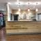 Country Inn & Suites by Radisson, Topeka West, KS - توبيكا