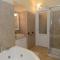 Residenza Casale San Francesco free parking