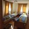 Lary Hostel - Sučava