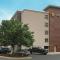 La Quinta by Wyndham Baltimore BWI Airport - لينثيكوم هايتس