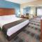 La Quinta by Wyndham Houston Hobby Airport - Houston