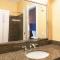 La Quinta by Wyndham Slidell - North Shore Area - Slidell