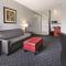La Quinta Inn & Suites by Wyndham South Dallas - Hutchins