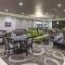 La Quinta by Wyndham College Station South