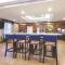 La Quinta Inn & Suites Casino and Bar by Wyndham Glendive