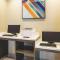 La Quinta Inn & Suites by Wyndham Atlanta South - McDonough