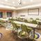 La Quinta by Wyndham St. Paul-Woodbury
