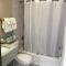 Manhattan Inn & Suites