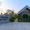 Loftpical Resort