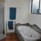 Beachside Taroona with Spa - خليج ساندي