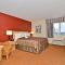 Clackamas Inn and Suites - كلاكمس