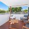 Jims Beach House 2