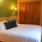 Hostal Refugio De Gredos - Navarredonda de Gredos