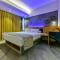 Indie Stays, BKC