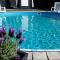 FeWo Meyer mit privatem Pool & Gartensauna