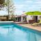 Les Yeux Bleus Bed & Breakfast photo 11