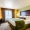 Cobblestone Hotel & Suites - Torrington