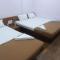Rajhuns Deluxe Lodging - Kolhapur