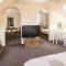 Karle Guest House