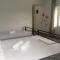 Valentina Rooms