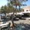 Akrotiri Hotel