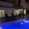 Petit Paradis - A little bit of heaven - Callao Salvaje