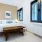 TarracoHomes, Villa with Botanic Garden and Private Pool facing the Beach