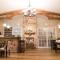 Books & Woods Bed and Breakfast