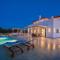 DaLuz Villa
