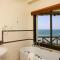 Sea Cliff Resort & Spa