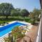 Apartment with private pool and large garden - Nova Vas