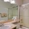 2 Bed 2 Bath Apartment in Carnelian Bay