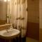 Margaret Bridge Studio Apartment
