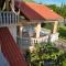 VILLA PUNTA BLAVA - beach front, ideal for kids, large terraces with sea view, internet, Netflix, no pets allowed, 3Kw EV ch