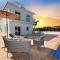 Nissi Luxury Villas