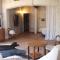 LA DEMEURE Bed and Breakfast - Aubais