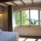 LA DEMEURE Bed and Breakfast - Aubais