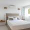 Amalgam Homes Paros
