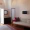 4 Balconi House-San Gregorio palazzo unico vista mare